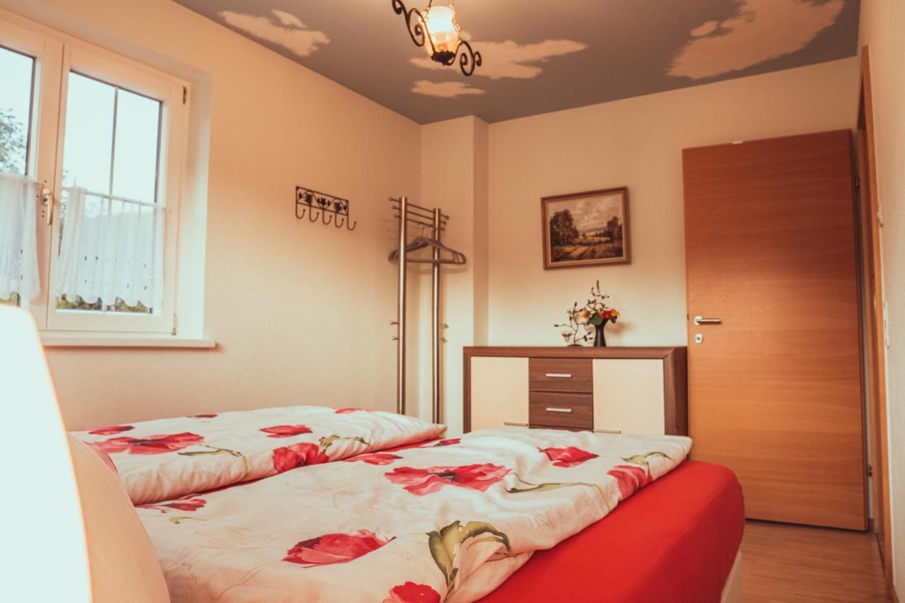 Coraline -Koblach, 6-10 P, 3 Schlafzimmer, Kueche, Riesige Terrasse, Parkplatz, Wifi, Stellplatz Ski المظهر الخارجي الصورة